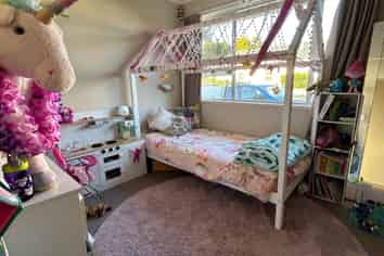 2/60 Riverside Road, Orewa