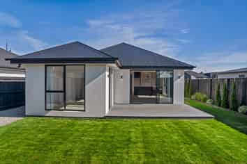 25 Te Pakiaka Road, Pegasus