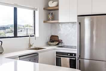 10C Long Street, Raglan