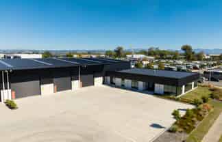 High-Stud Warehouse + Yard | Richmond