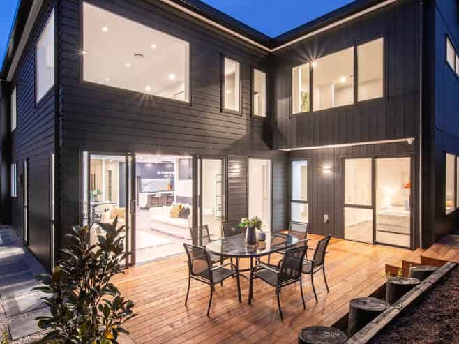 9 Humenga Place, Long Bay