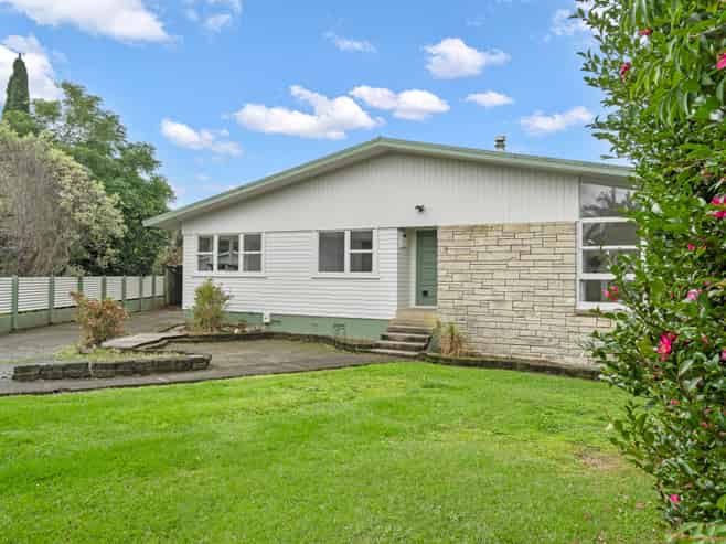 11 Jeeves Place, Tikipunga