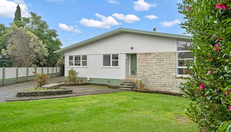 11 Jeeves Place, Tikipunga