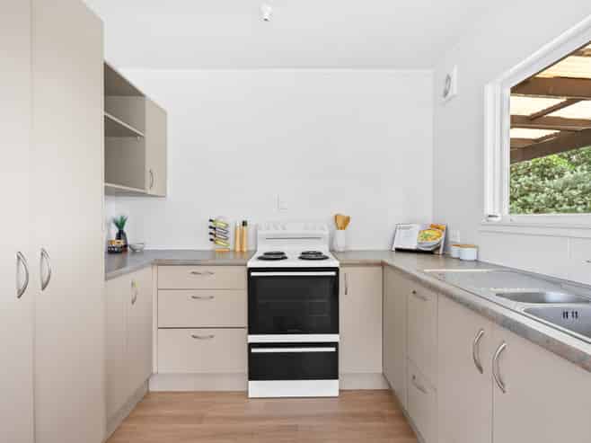 11 Jeeves Place, Tikipunga