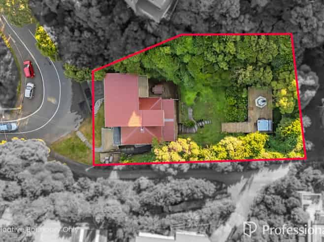 42 Korokoro Road, Korokoro