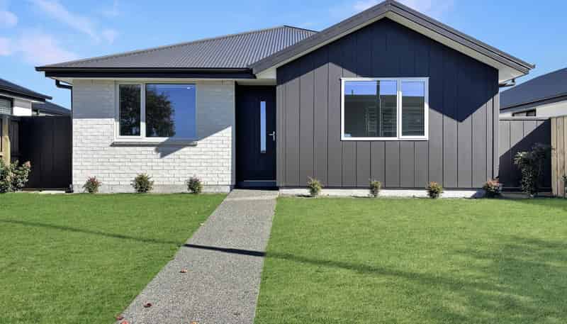 10 Waituna Street, Pegasus