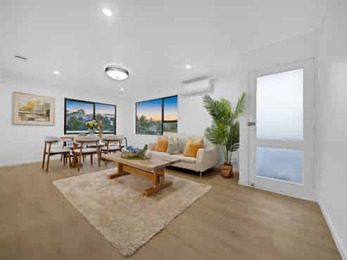 77 Brunner Road, Glen Eden