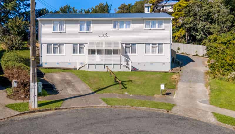 8A - 8B Devon Place, CANNONS CREEK