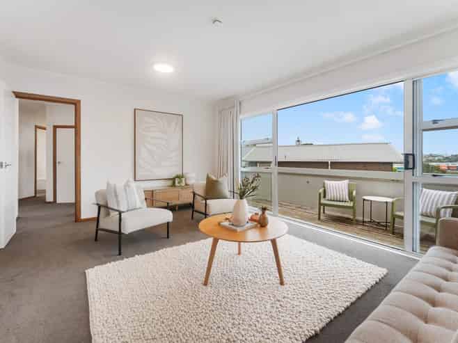 1/100 Bond Crescent, Forrest Hill