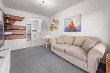 22/85 Edmonton Road, Henderson