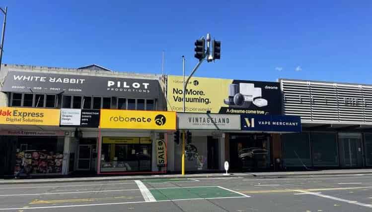  292 Broadway, Newmarket