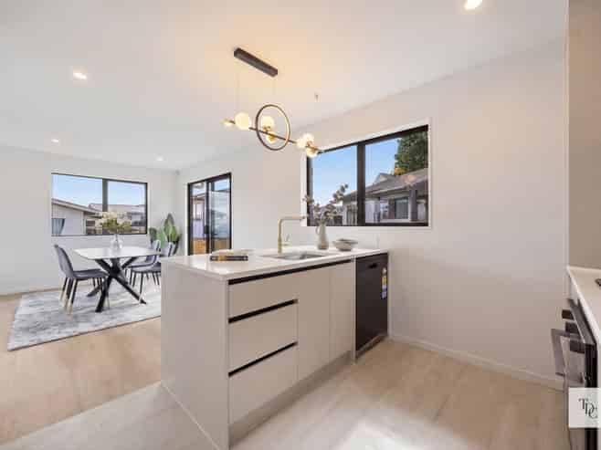 35c Trimdon Street, Randwick Park