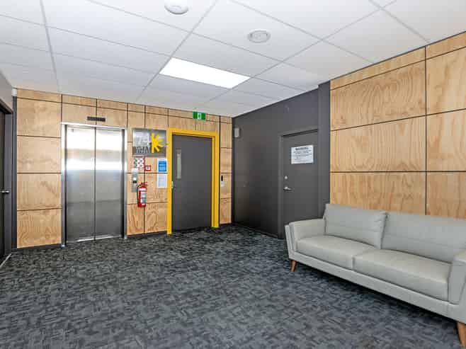 Iconic landmark with further income potential