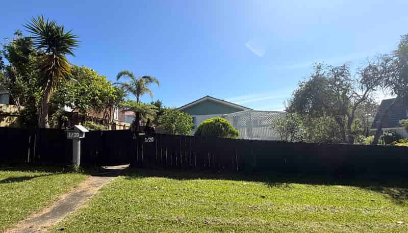 1/20 Lavery Place, Sunnynook