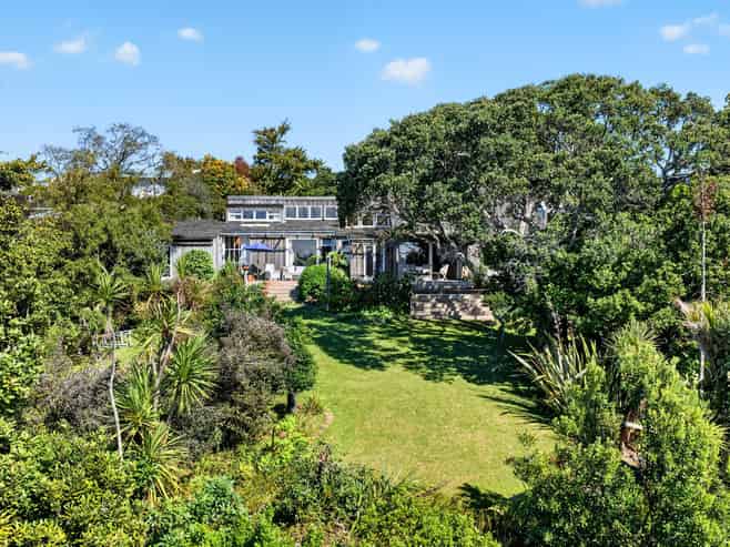 7-9 Lake View Road, Takapuna
