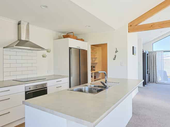 14 Manapouri Street, Poraiti