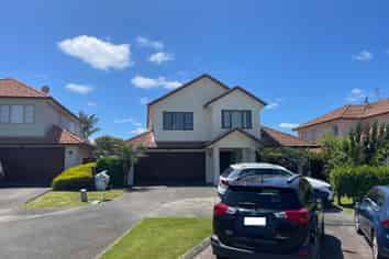 9 Kalmore Place, Flat Bush