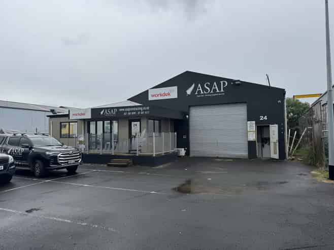 Frankton workhorse with secure yard