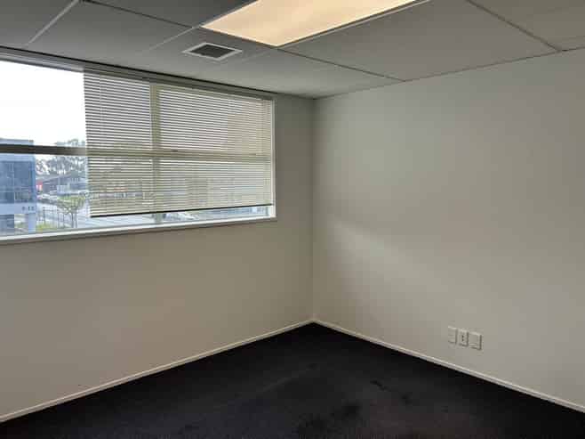 Office in Te Rapa - Act Fast!