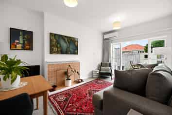 17  Plunket Terrace, Hamilton East