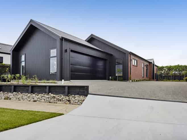 15 Papawhero Drive, Bell Block