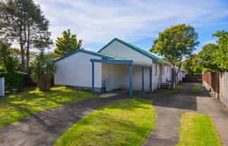 90 Eatwell Ave, Paraparaumu Beach