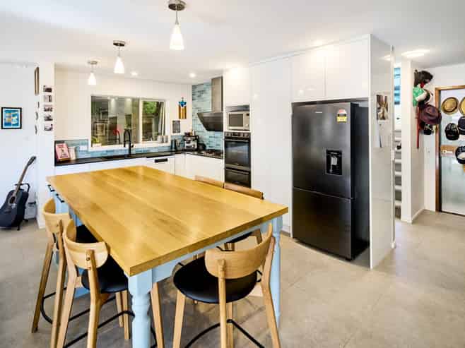 74F Heretaunga Square, Silverstream