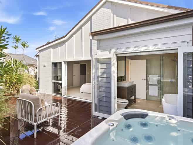 8 Pebble Beach Way, Papamoa