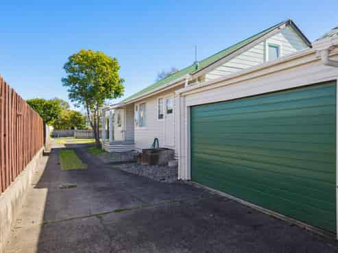 90A Eatwell Ave, Paraparaumu Beach