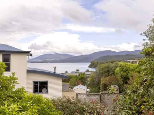 8 Ihaia Road, Kuratau