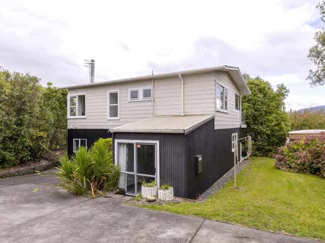 8 Ihaia Road, Kuratau