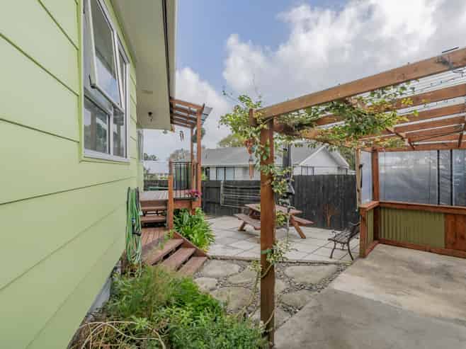 4 Cross Street, Drury