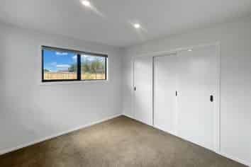 420C Tremaine Avenue, Takaro