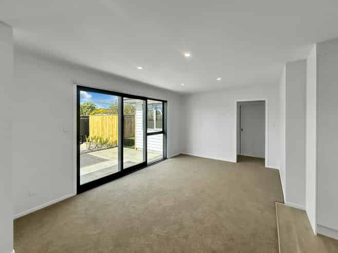 420C Tremaine Avenue, Takaro