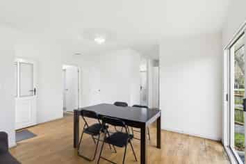 2/19 Velvet Crescent, Otara