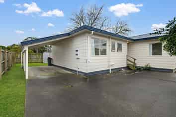 2/19 Velvet Crescent, Otara