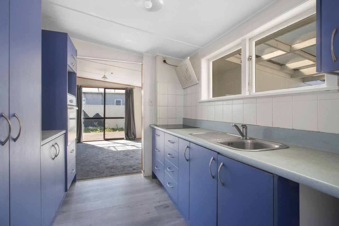 Four Bedrooms, Plenty of Opportunity - Meer