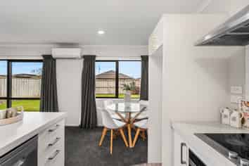 32 Hodgkinson Road, PEGASUS