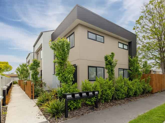 4/443 Madras Street, Saint Albans