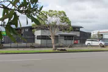 For lease - well located on Mihaere Drive