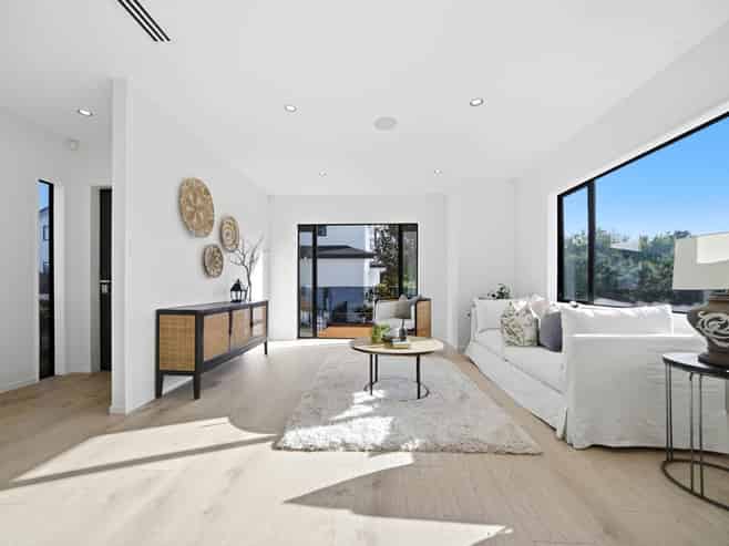 389 Rosedale Road, Albany