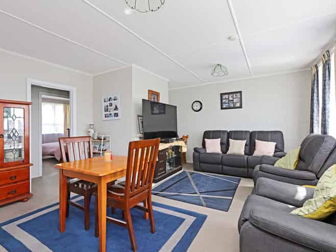 715 Wall Road, Raureka