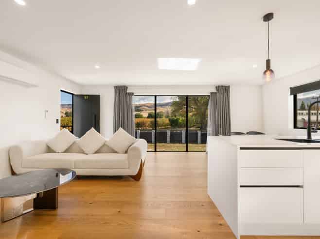 43 Shortcut Road, Cromwell