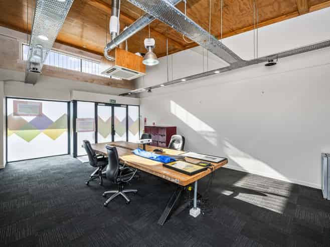 Standalone blank canvas opportunity