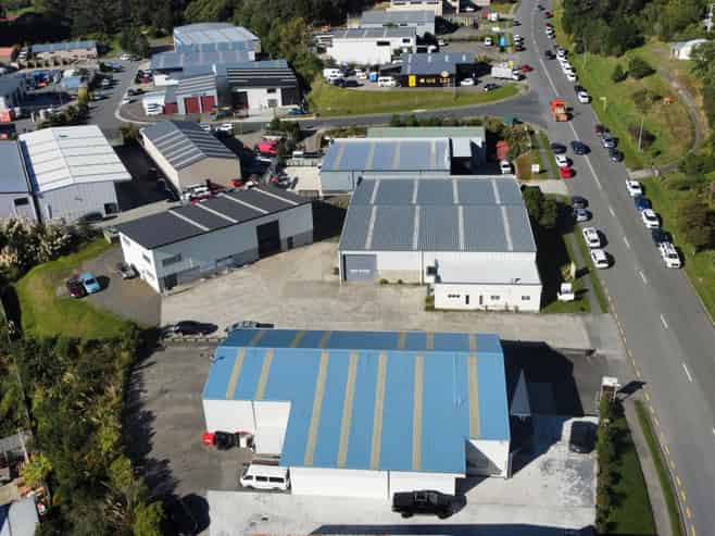 Mint Warehouse with Yard - Options Available