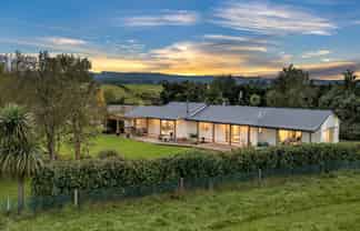 305 Loburn Terrace Road, Loburn