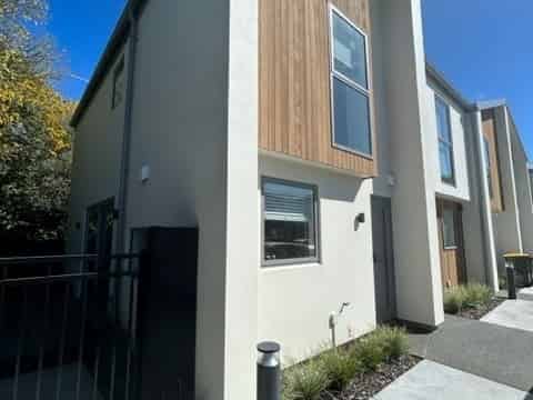 18/7 Lindores Street, Addington