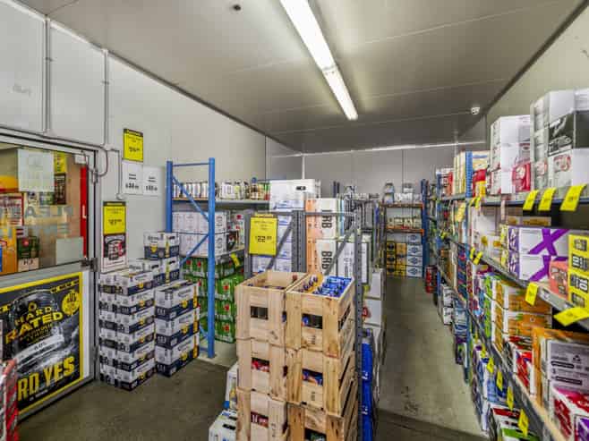 National branded liquor shop - 10 year lease