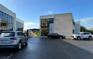 Just A Really Cool Office