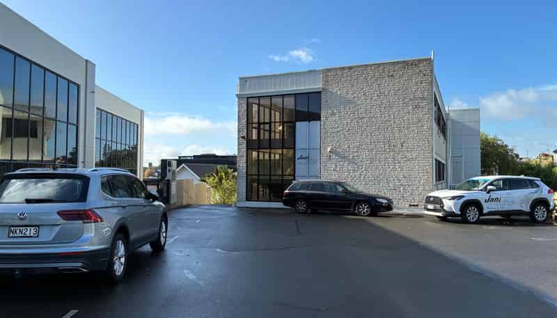  Front Tenancy, First Floor, 6 Hill Street, Hamilton Central